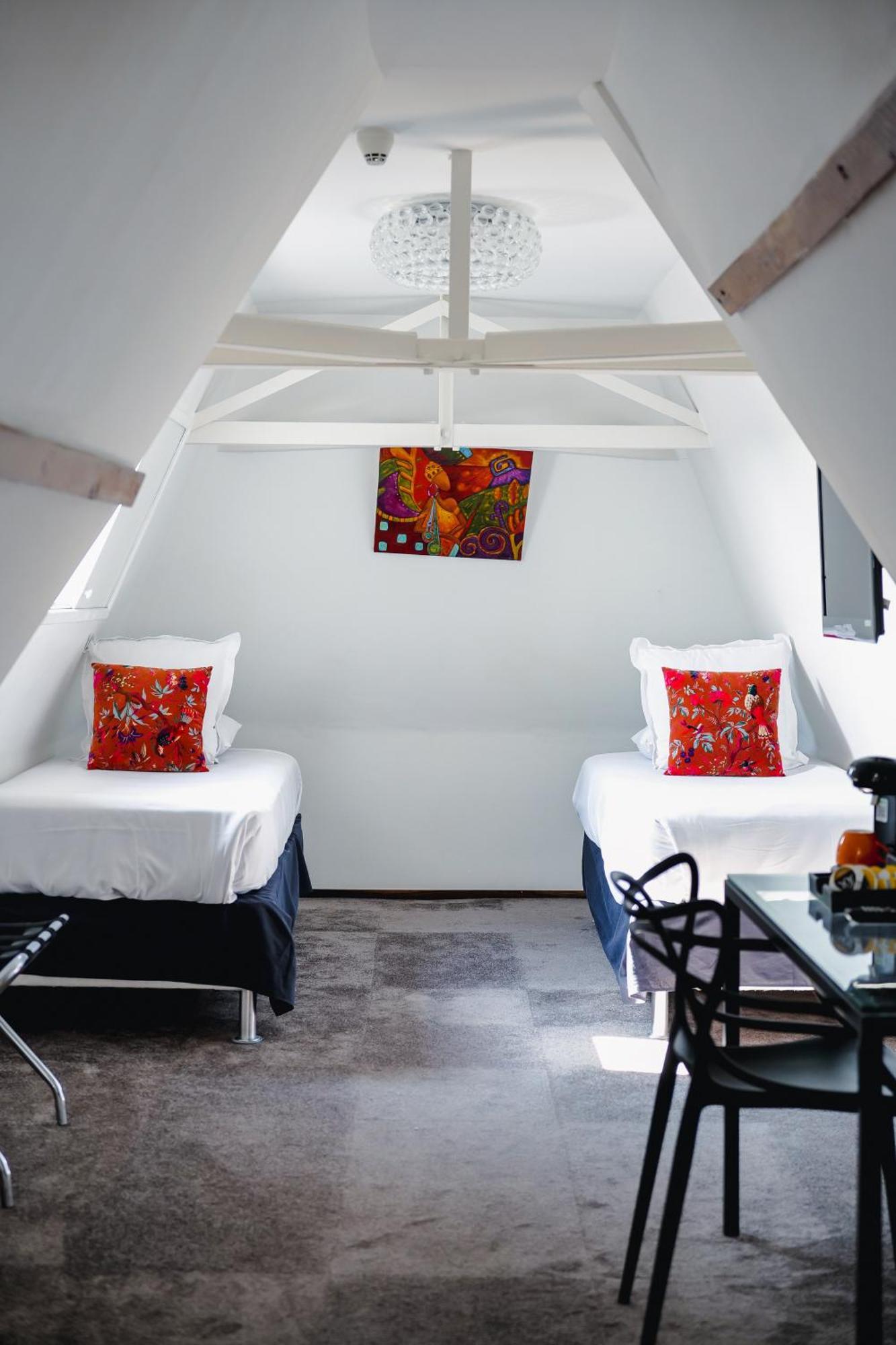 Le Manoir Hotel Ла Рошел Екстериор снимка